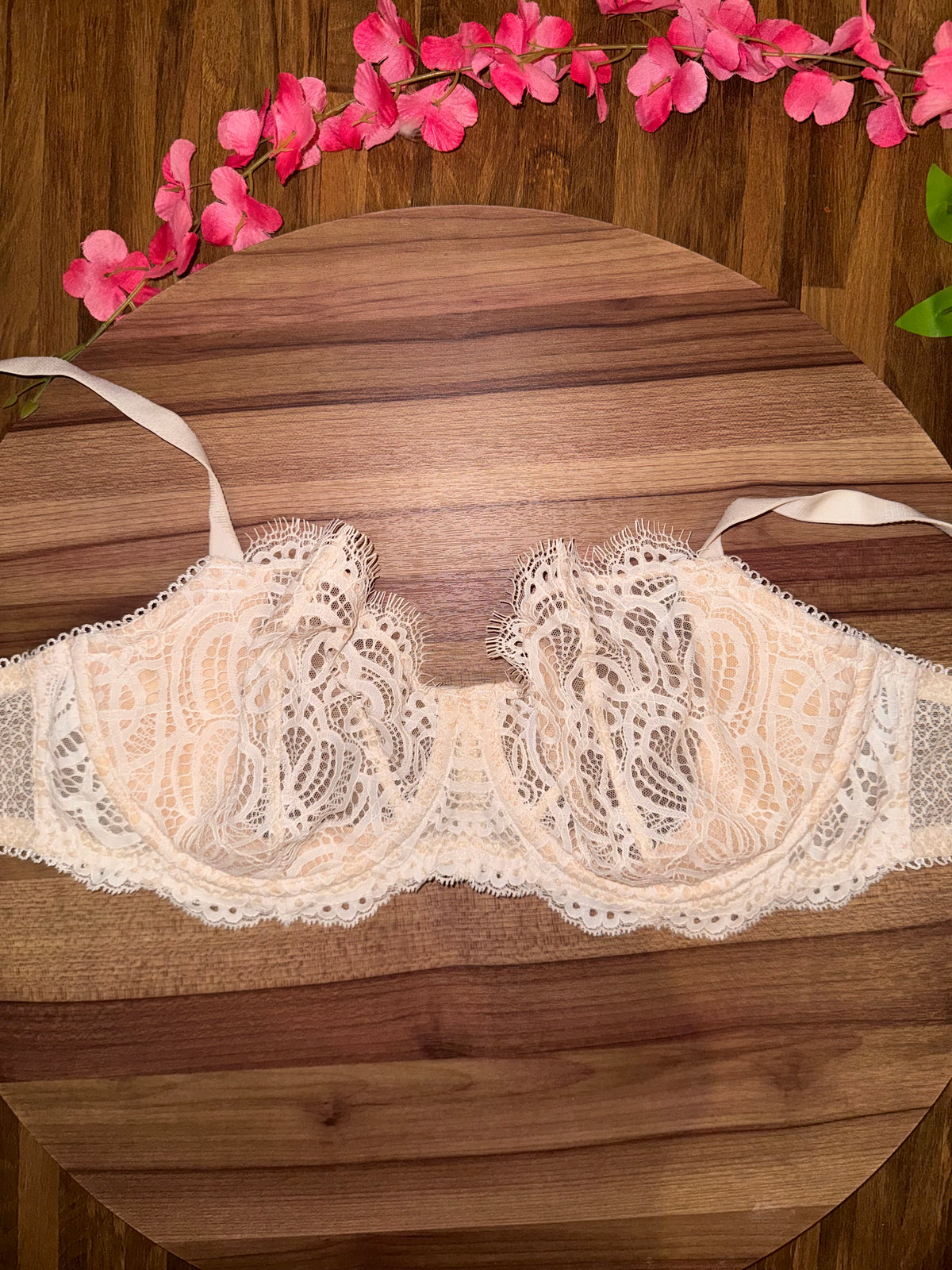 Vs 36DD