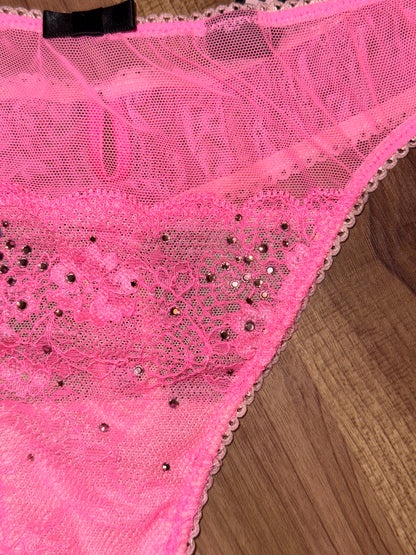 VS stones panty medium
