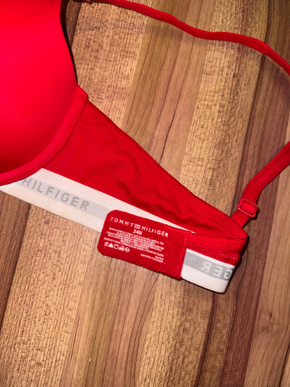 Tommy hilfiger 34B