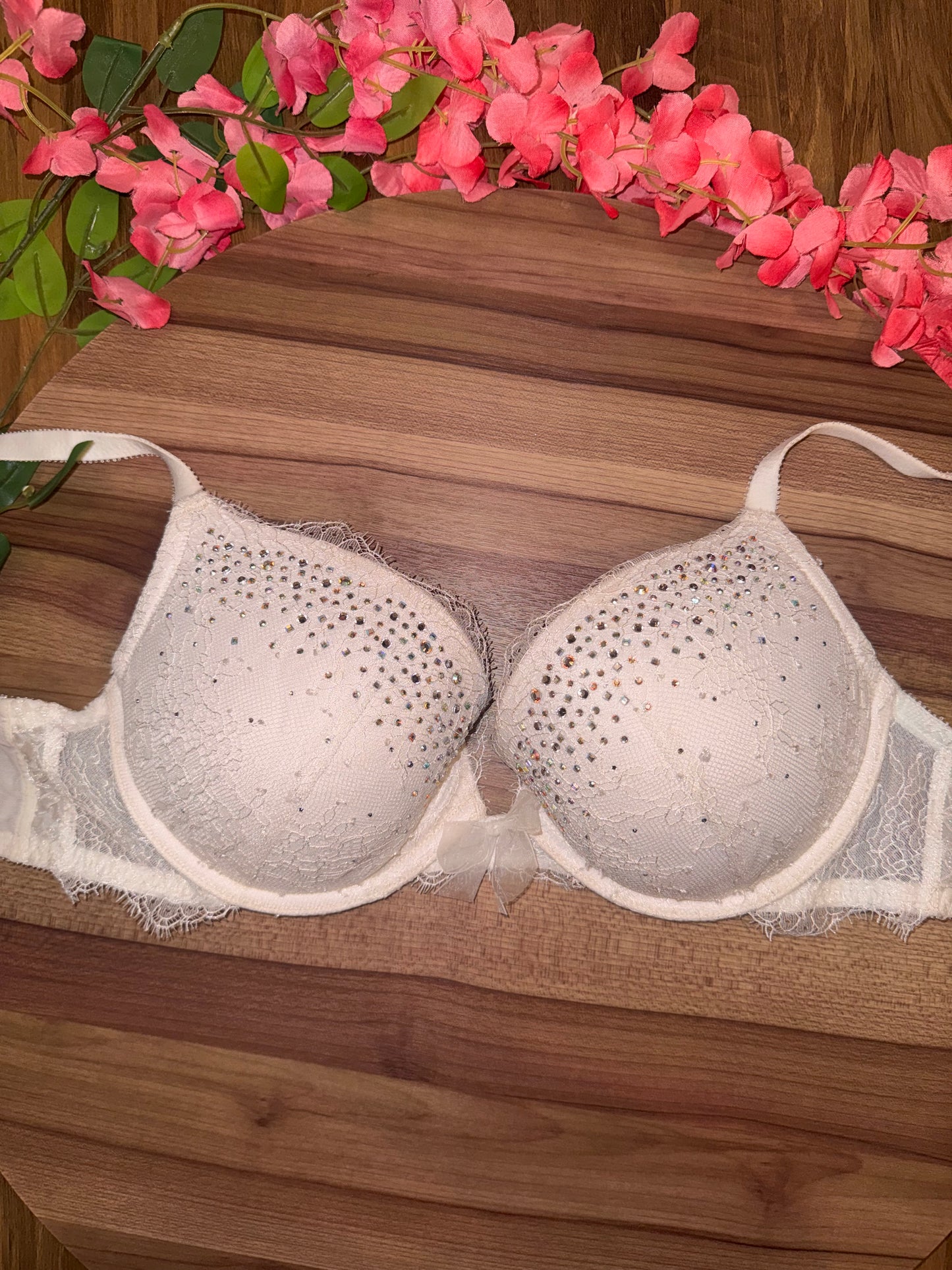 VS fancy bridal 34D