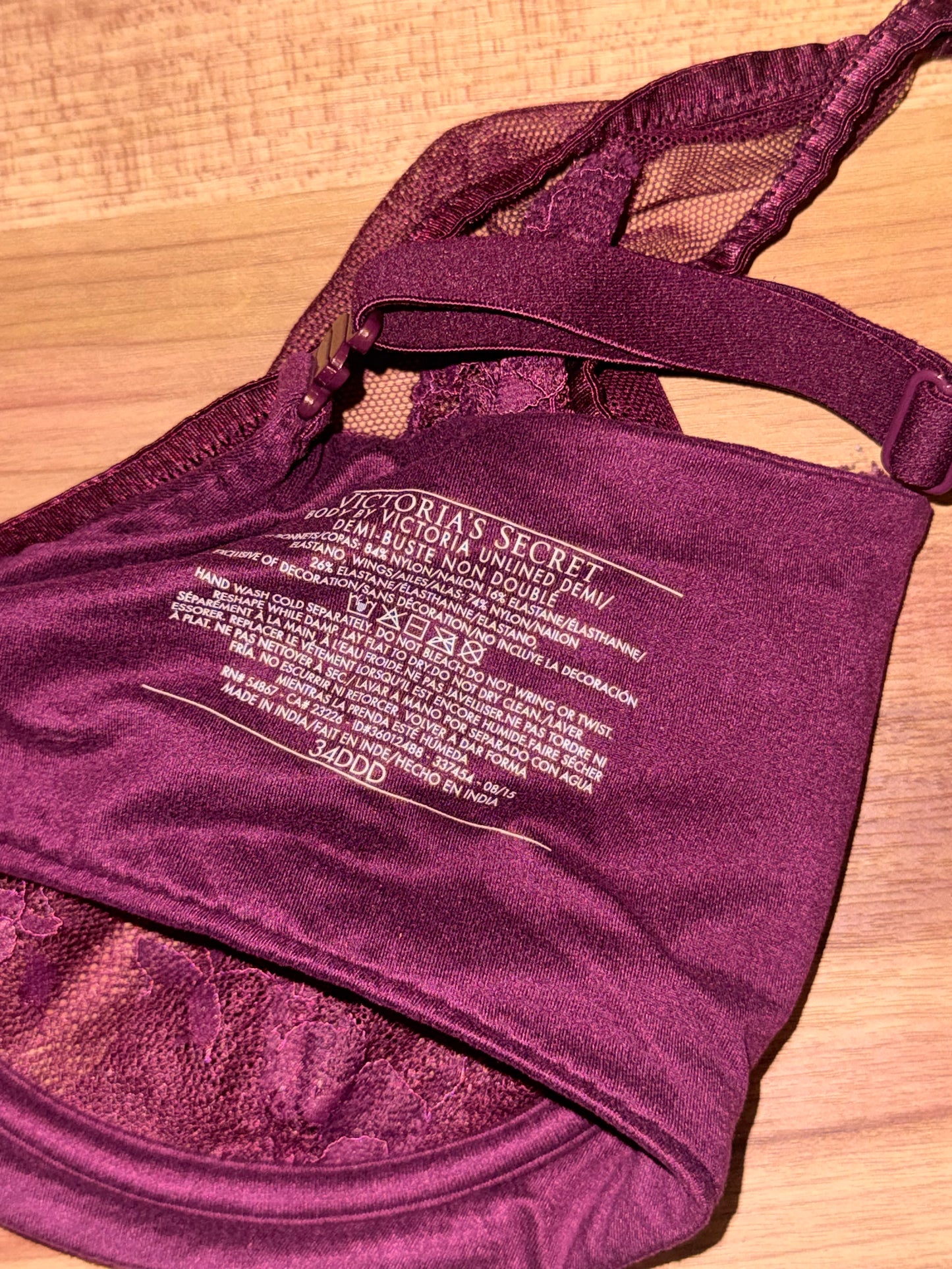 VS 34DDD