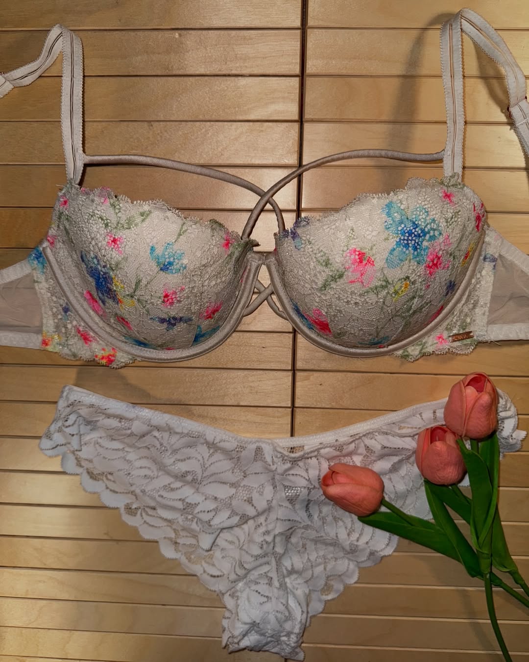 VS 32DD