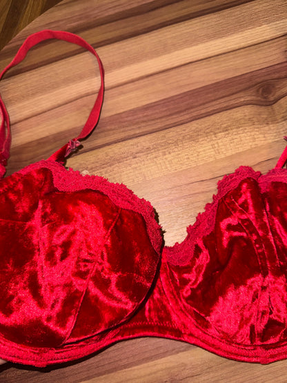 VS velvet bra 34dd