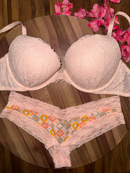 VS 34DD