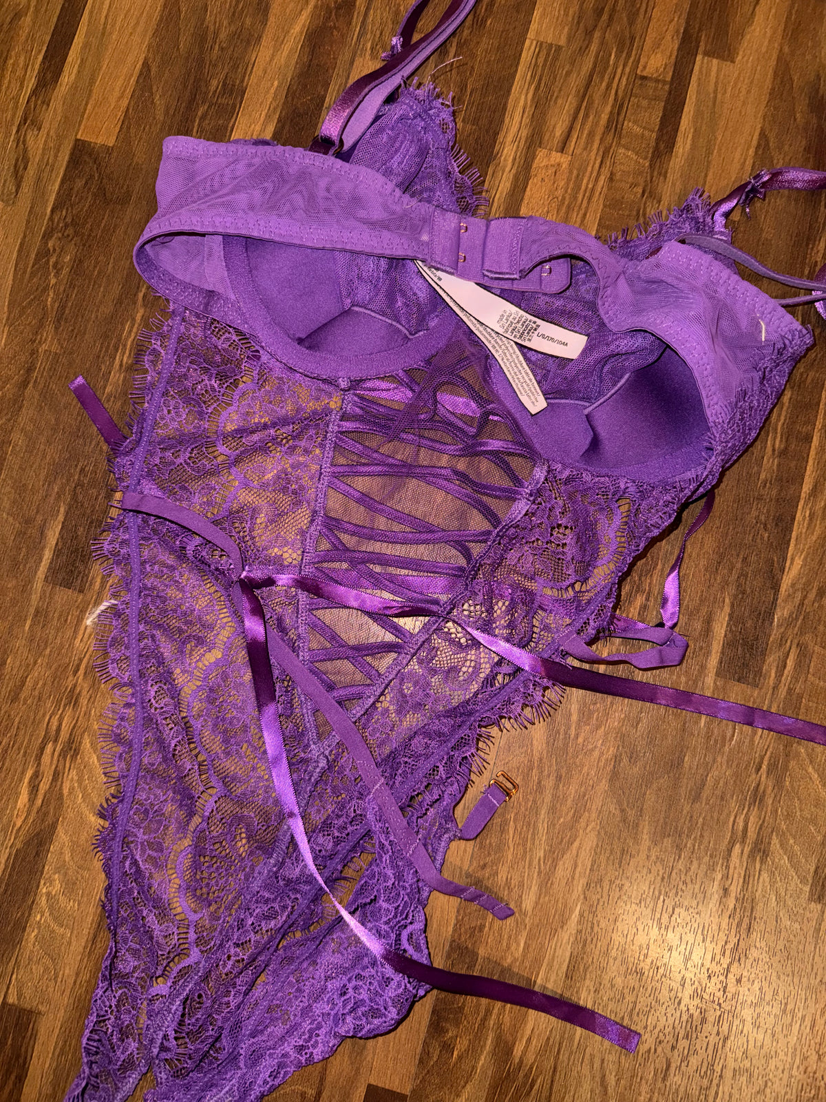 Vs lingerie large