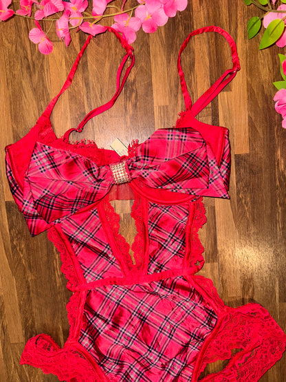 VS lingerie medium