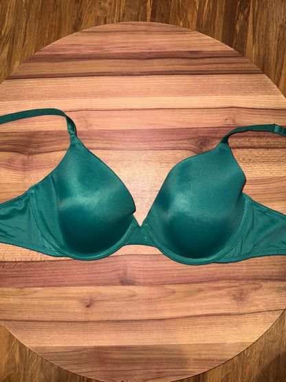 Vs bra 32D