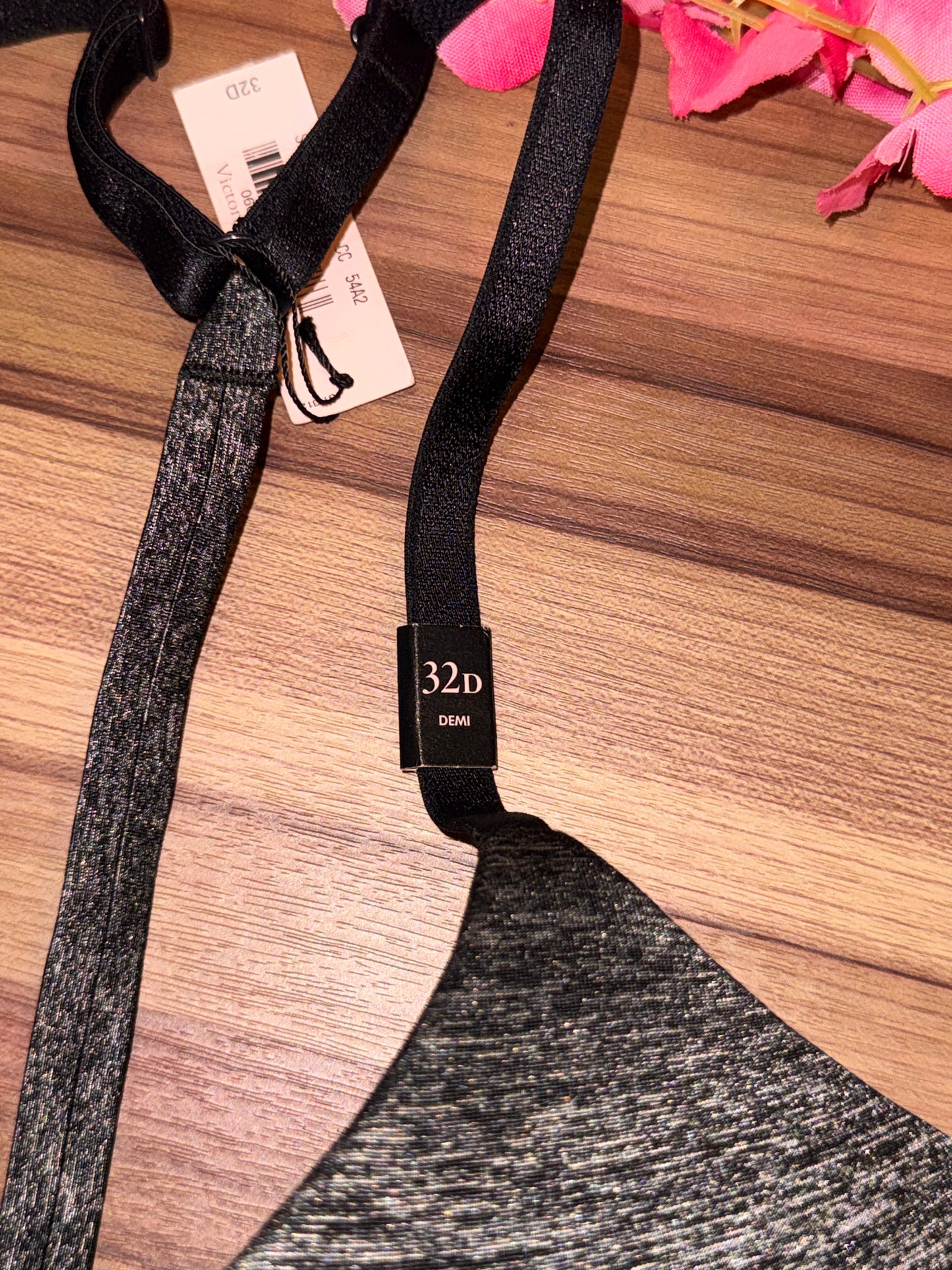 VS 32D tagged