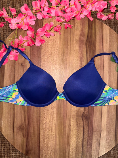VS PINK 32B
