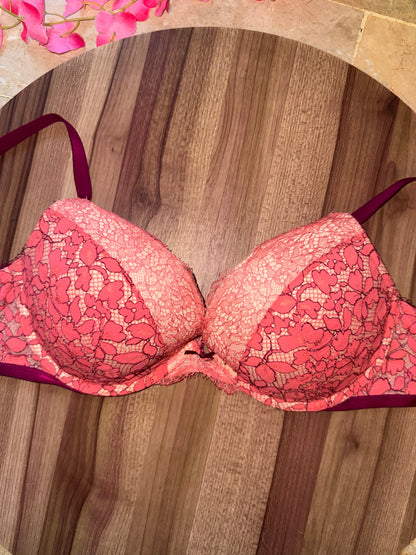 Vs bra 34D