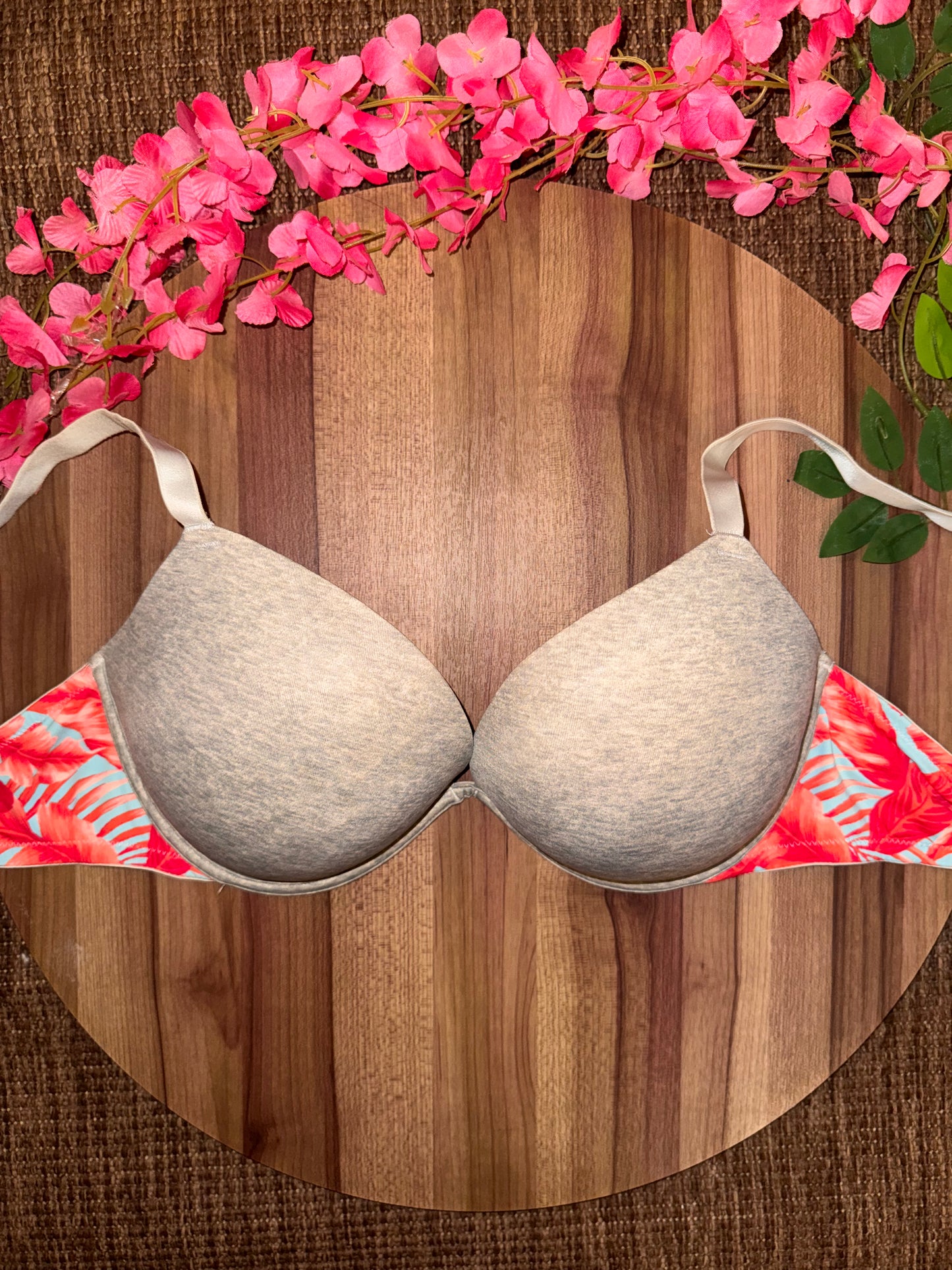 VS PINK 36D