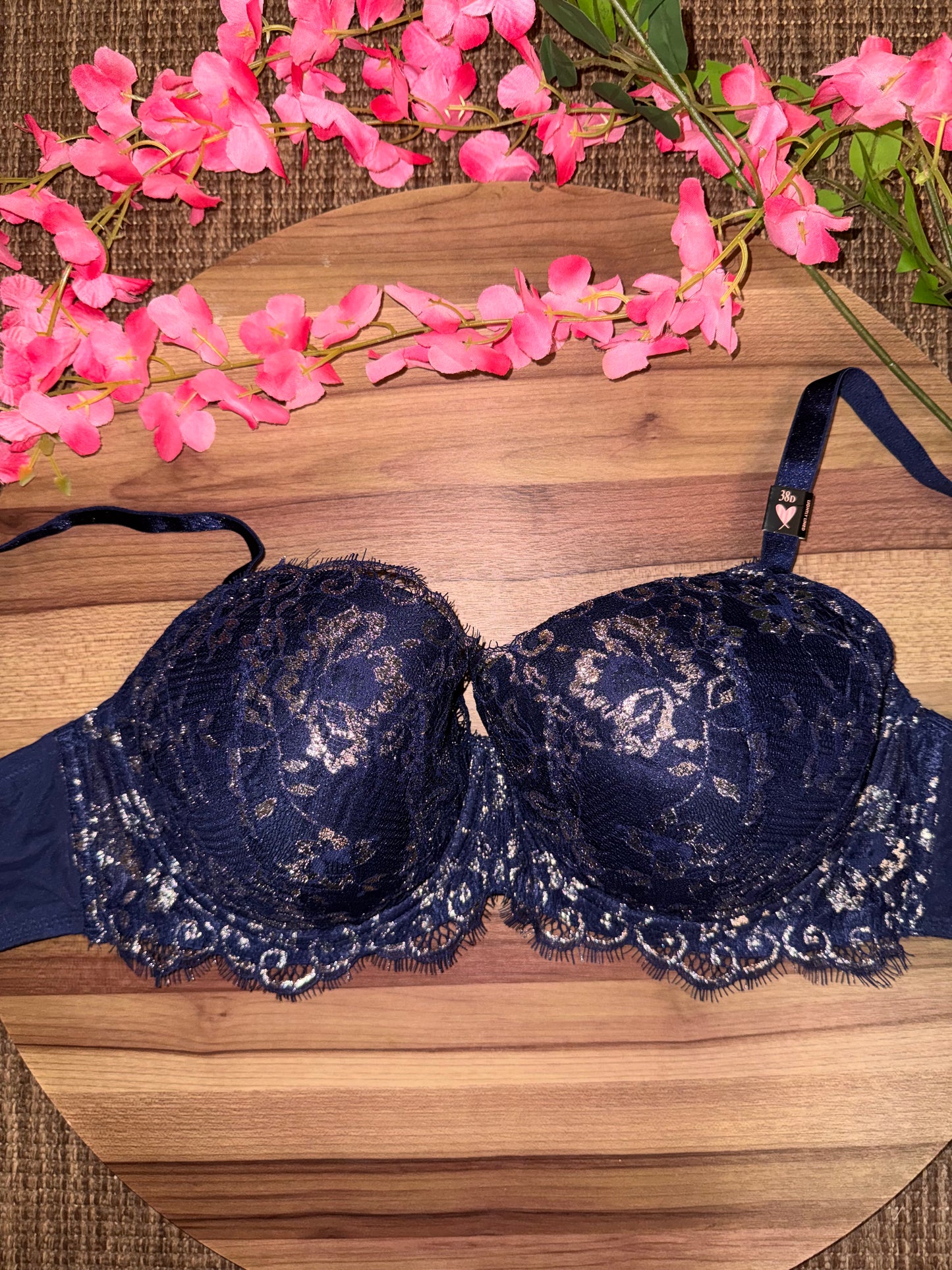 VS fancy 36D