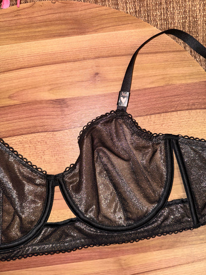 Vs tagged see through shimmer 36D