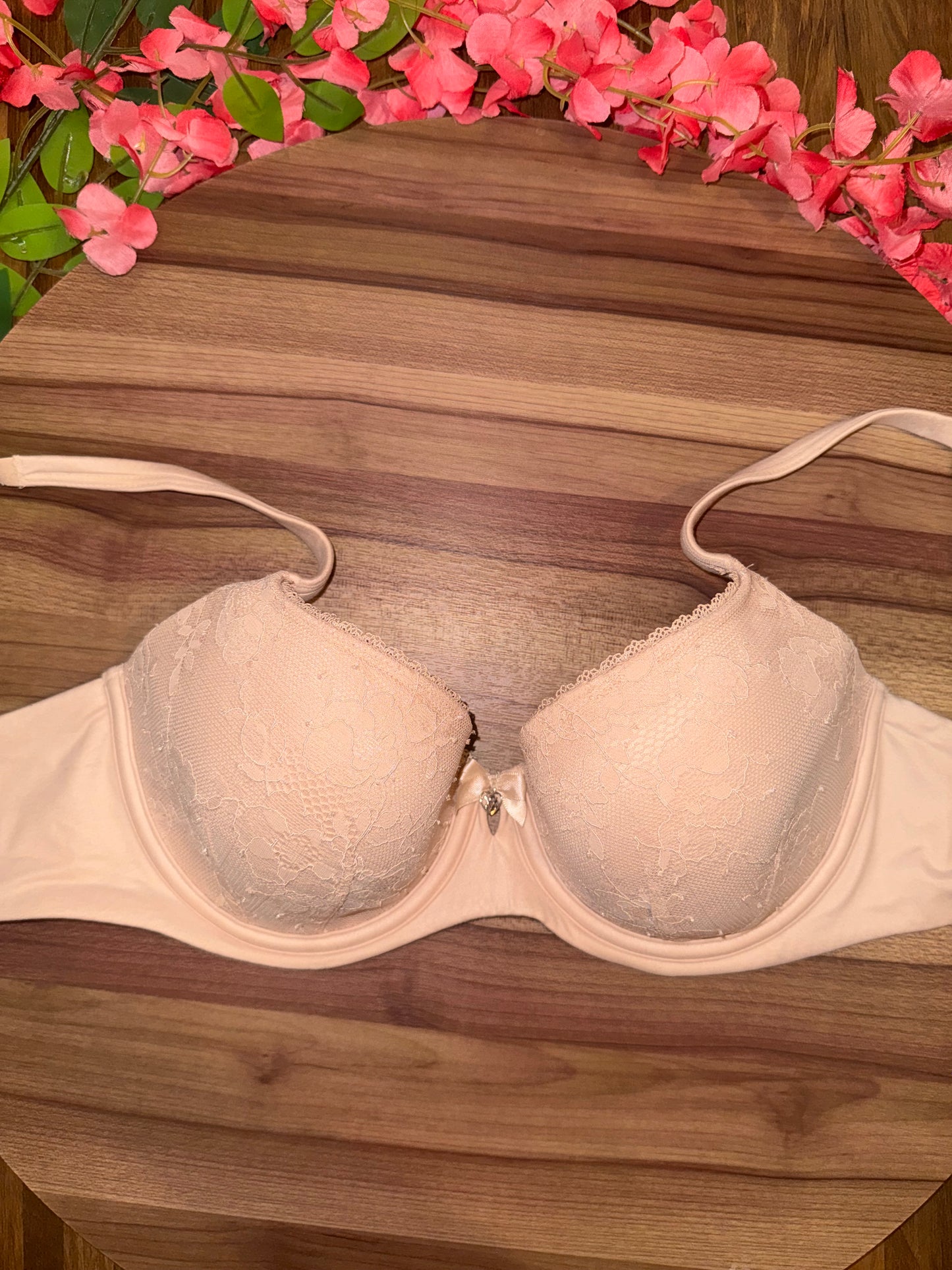 VS body by victoria 34D