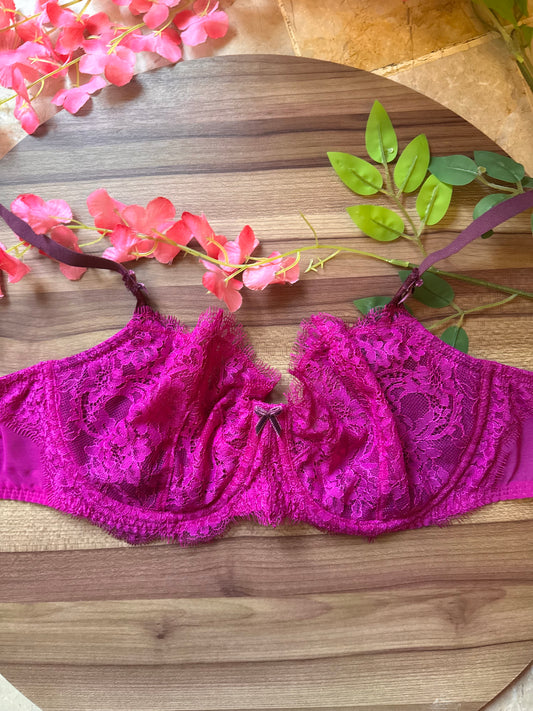 VS 34DD
