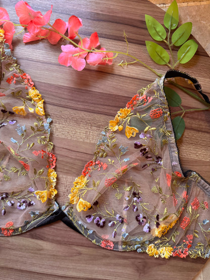VS embroidered bra 36DD