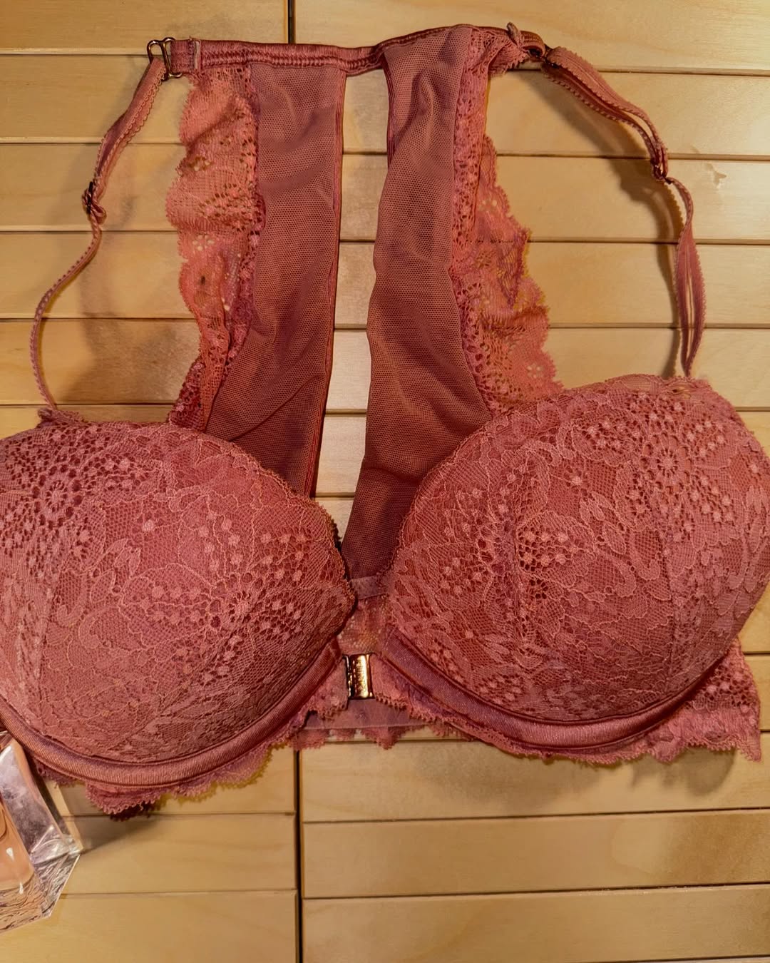 VS 32D