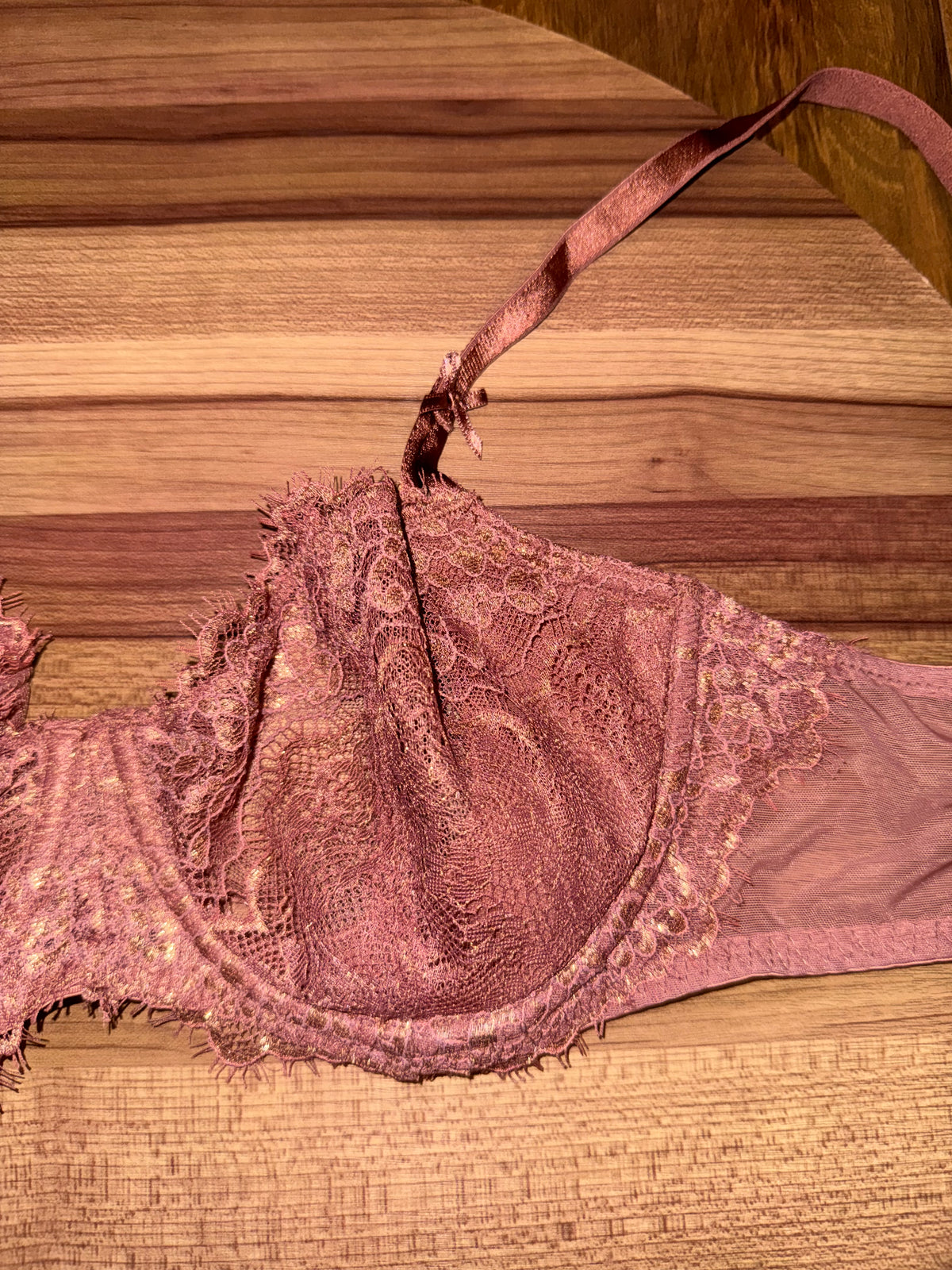Vs underlined 32D