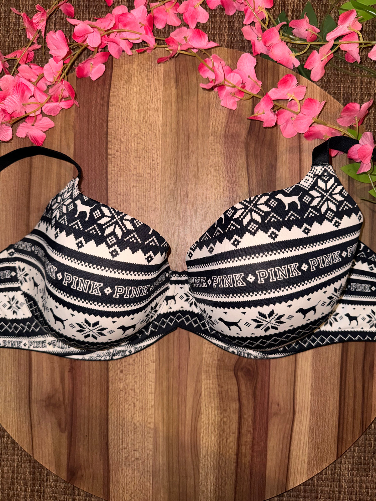 VS 36DDD