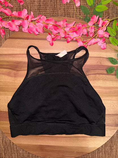 Vs sports top medium ( would fit small)