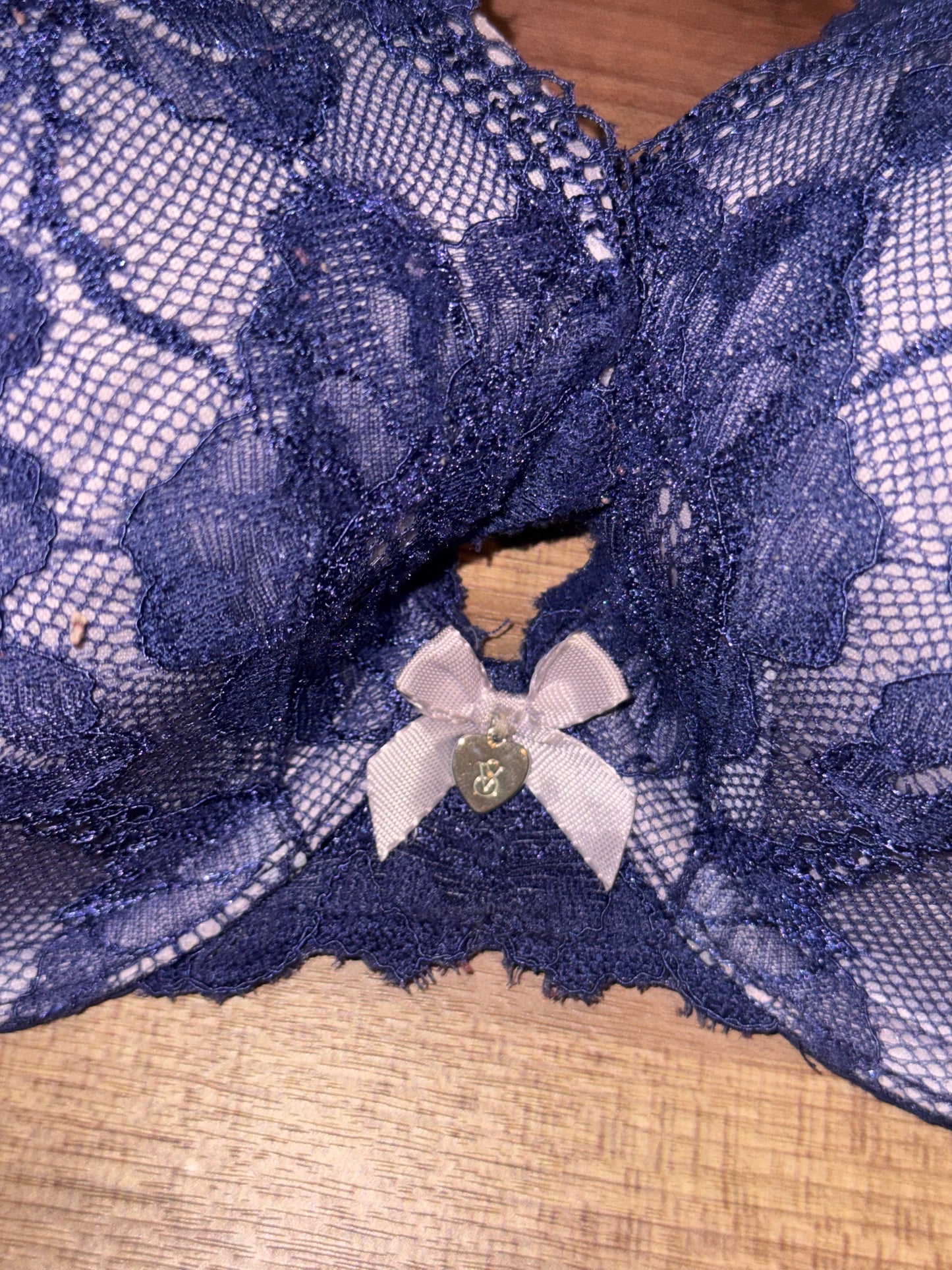 VS 34D