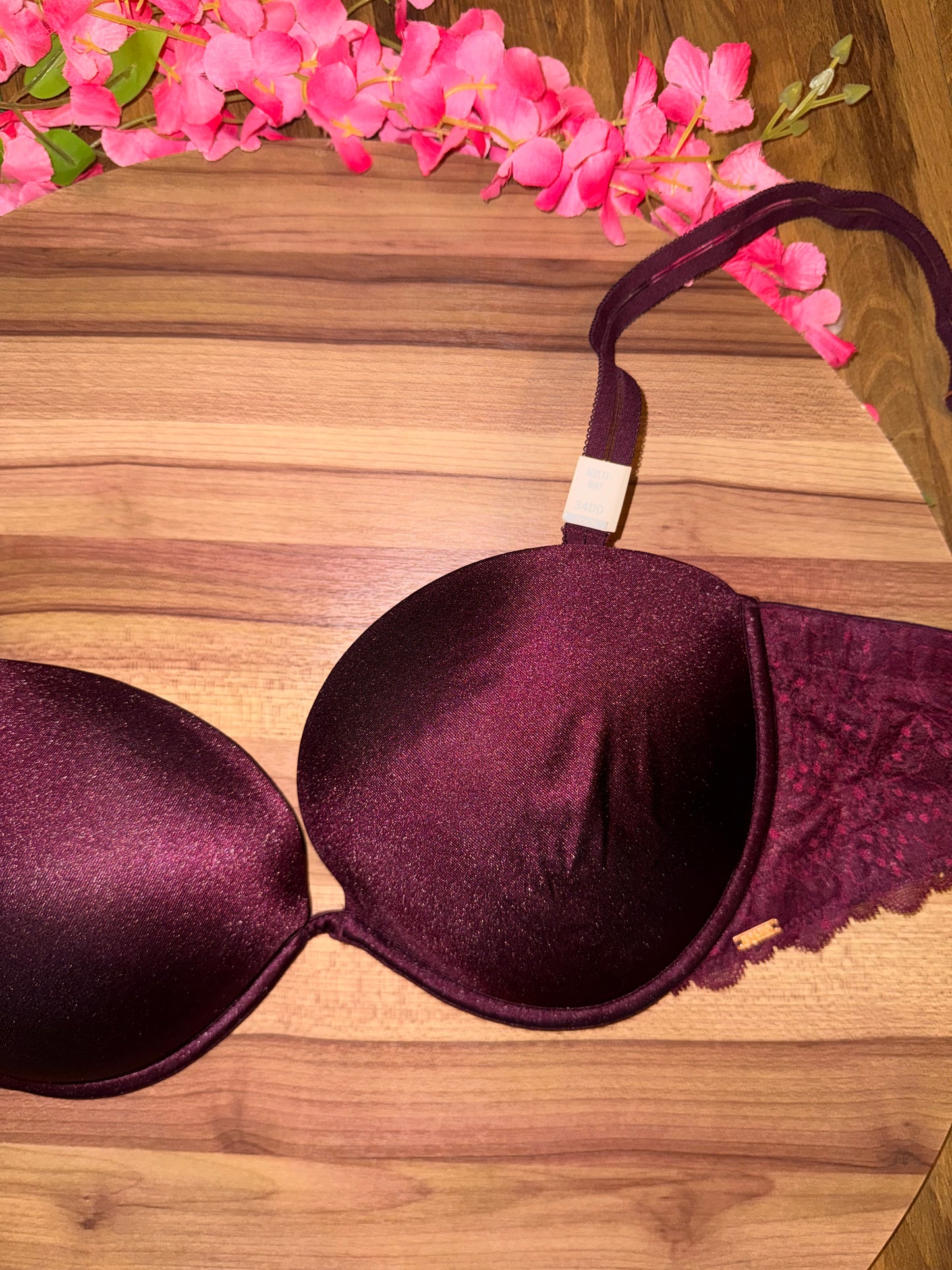 VS 34DD tagged multiway