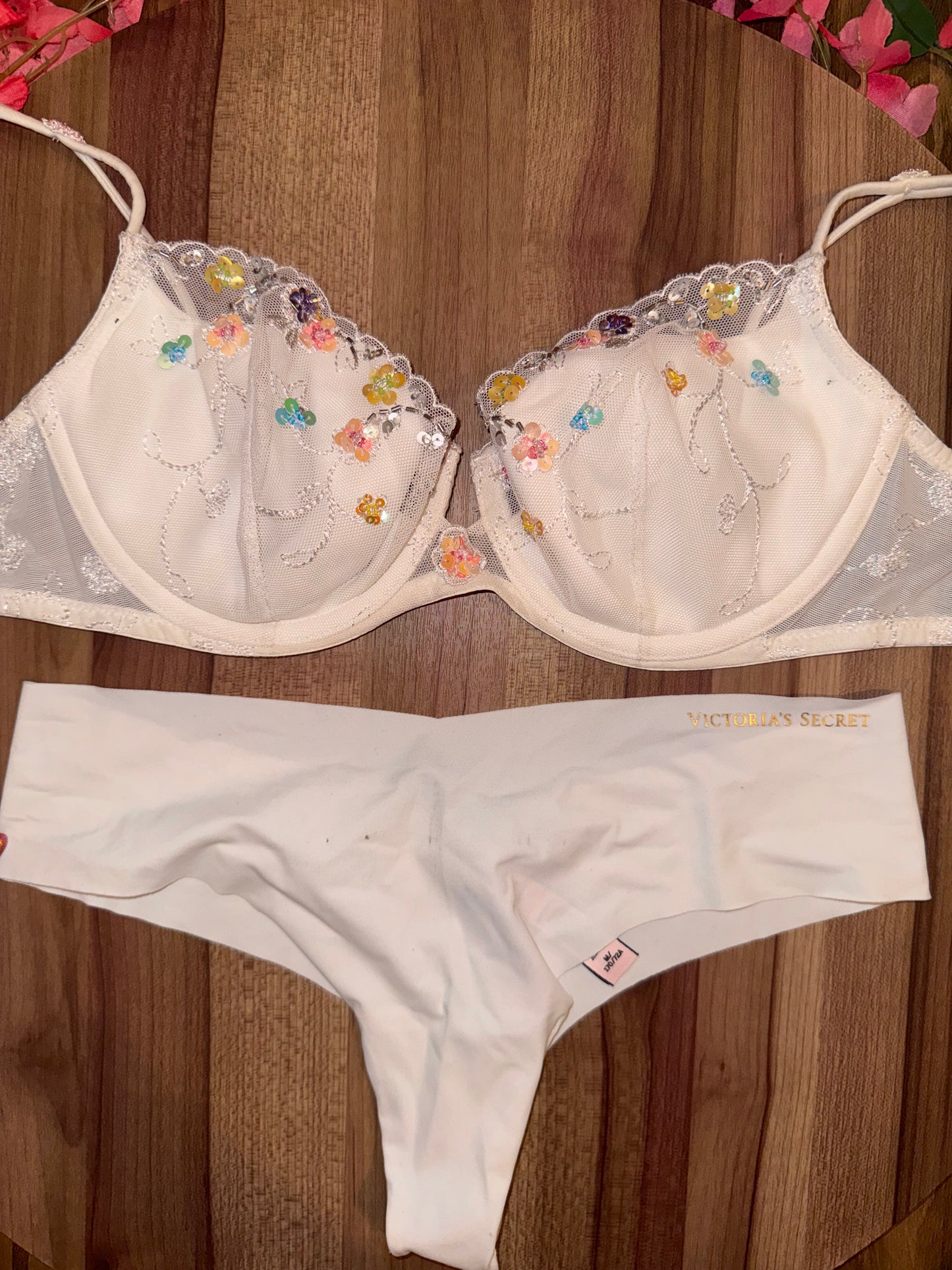 Vs  fancy 36b limited edition