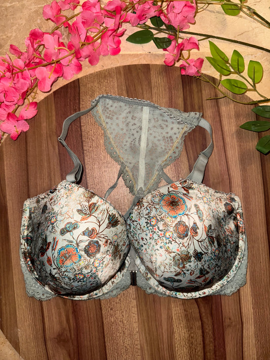 VS 34DDD