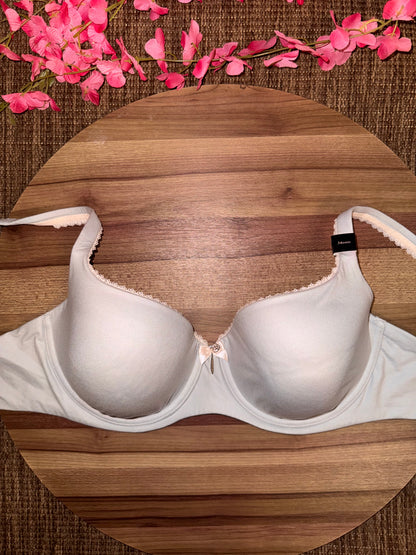 VS 34DD tagged