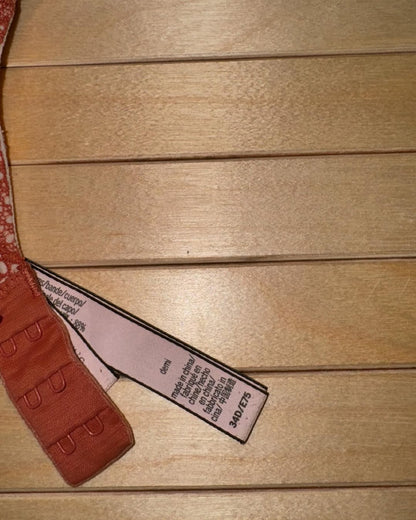 VS 34D