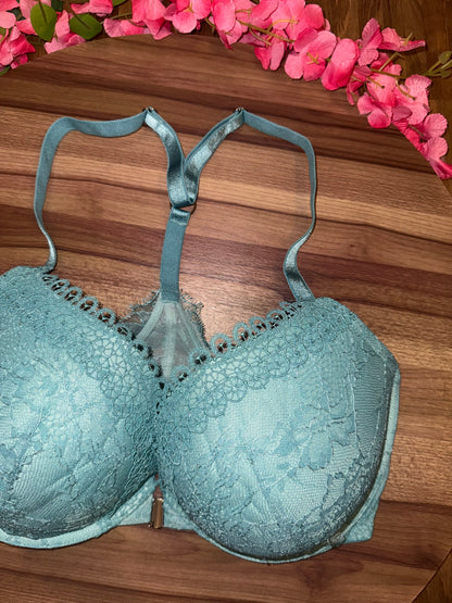 VS 34DDD