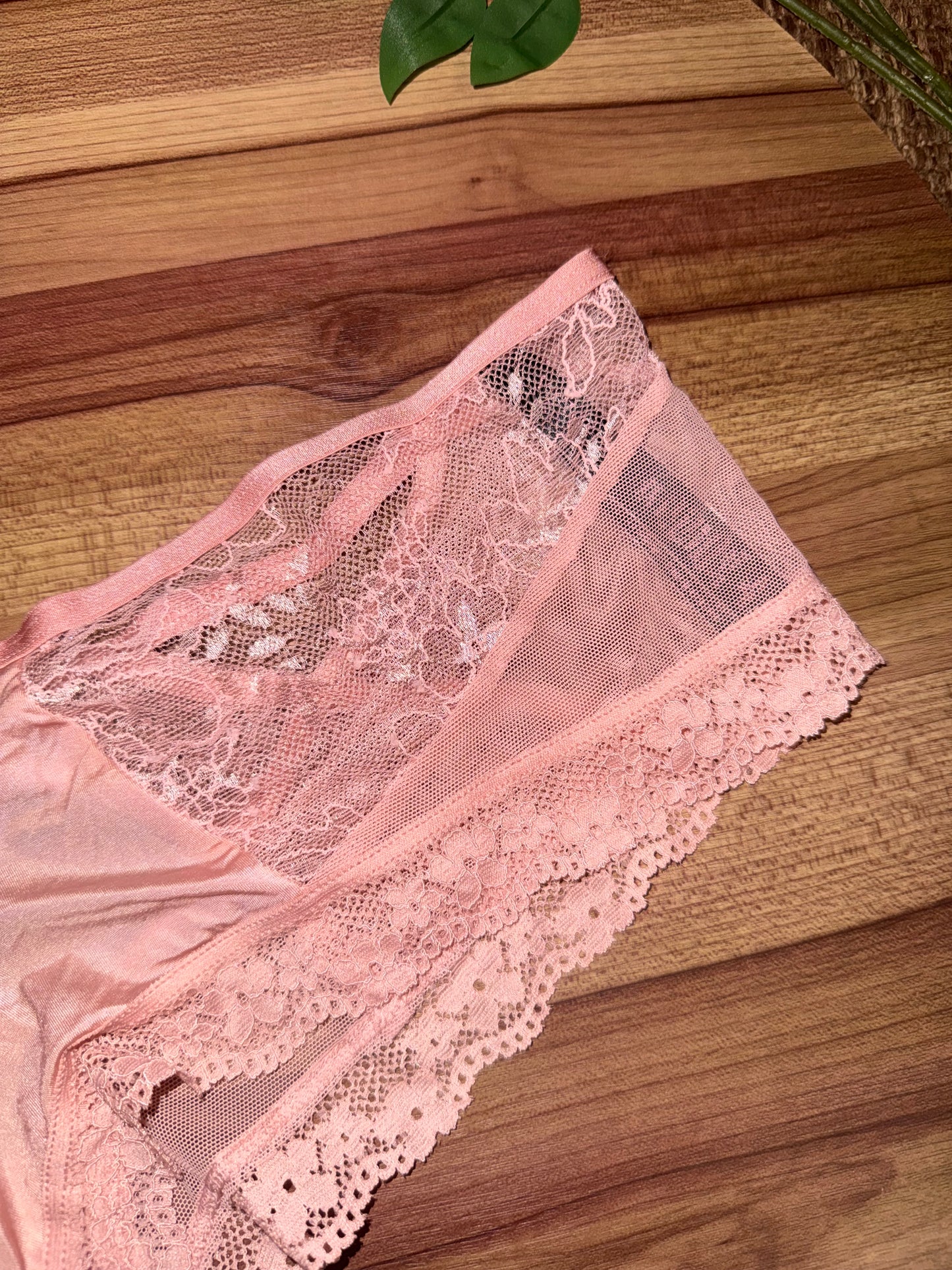 Vs fancy panty medium