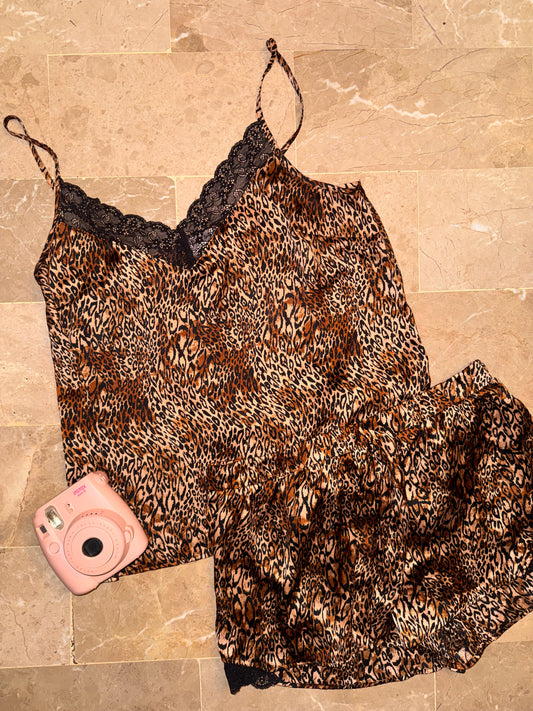 2 pc silk set medium