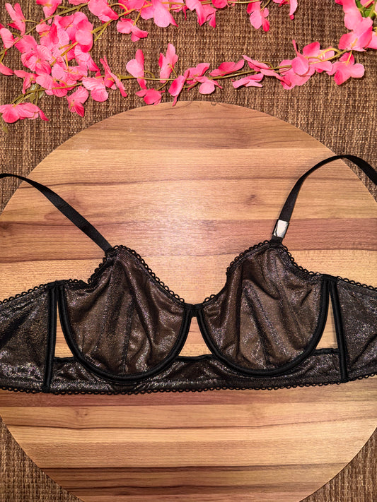 Vs tagged see through shimmer 36D