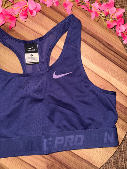 Nike sports bra L