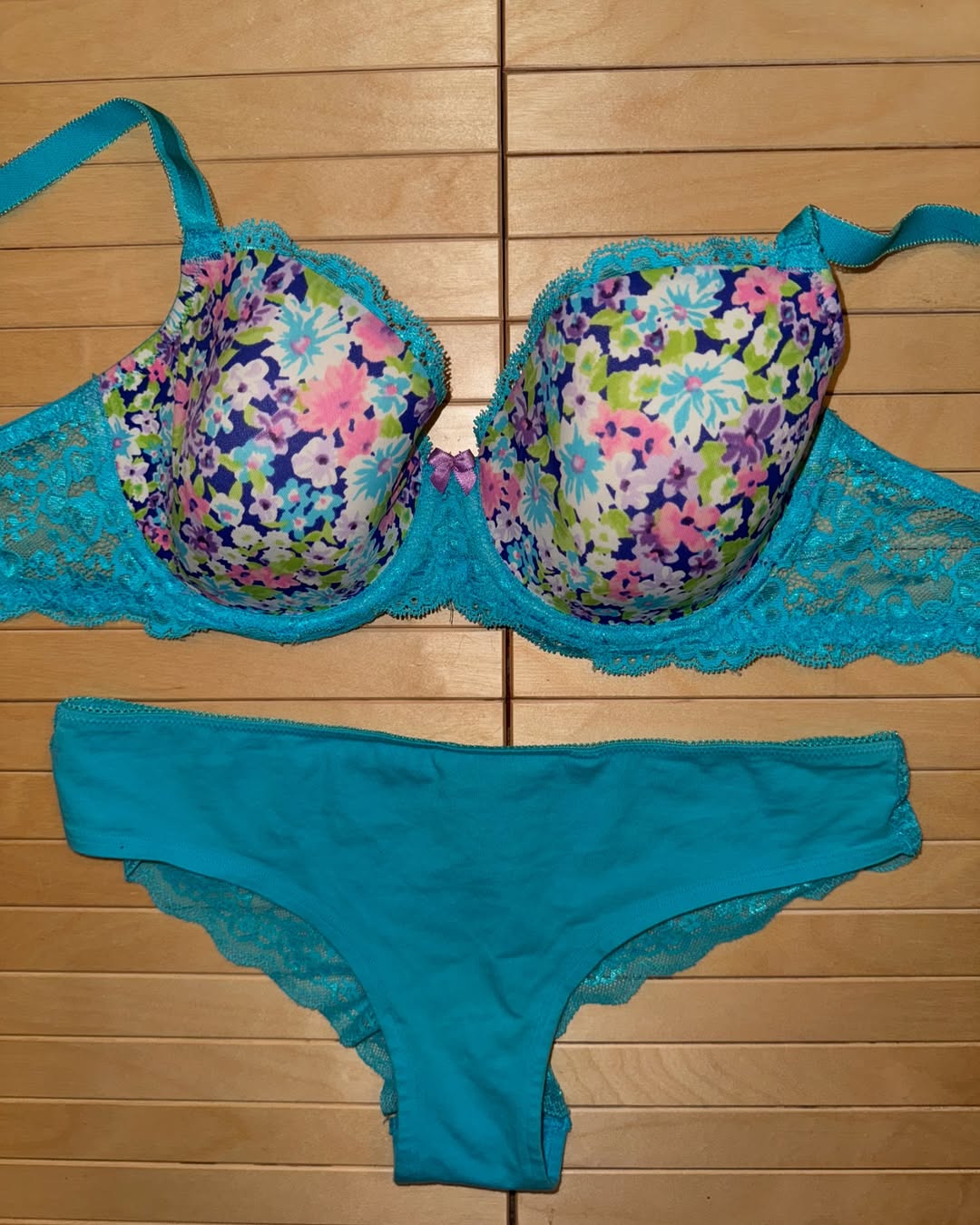 VS 34D