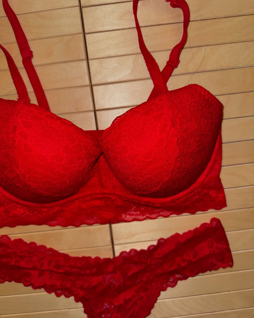VS SMALL
