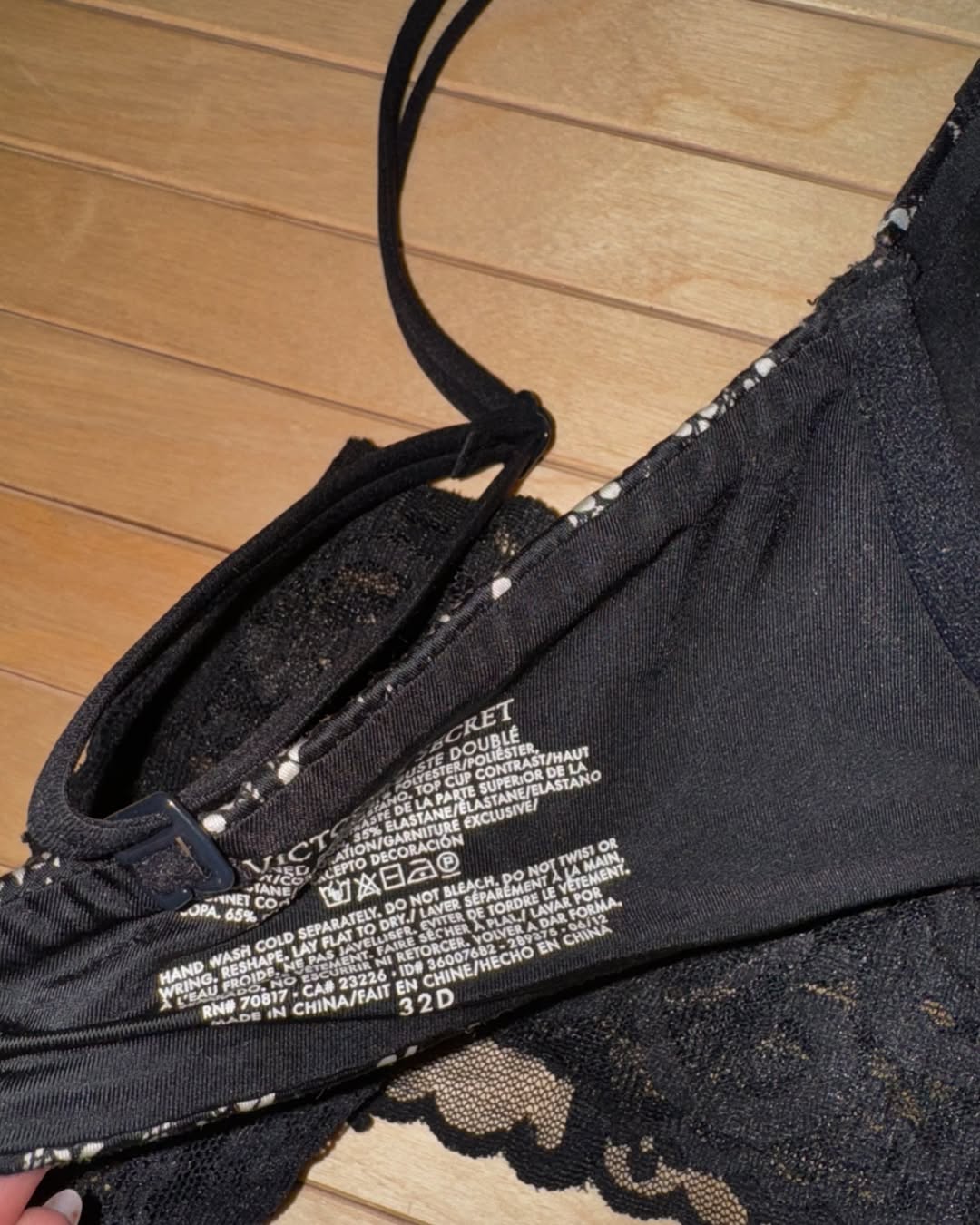 VS 32D