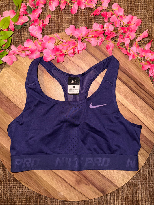Nike sports bra L
