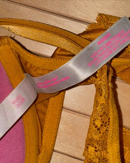 VS 32D
