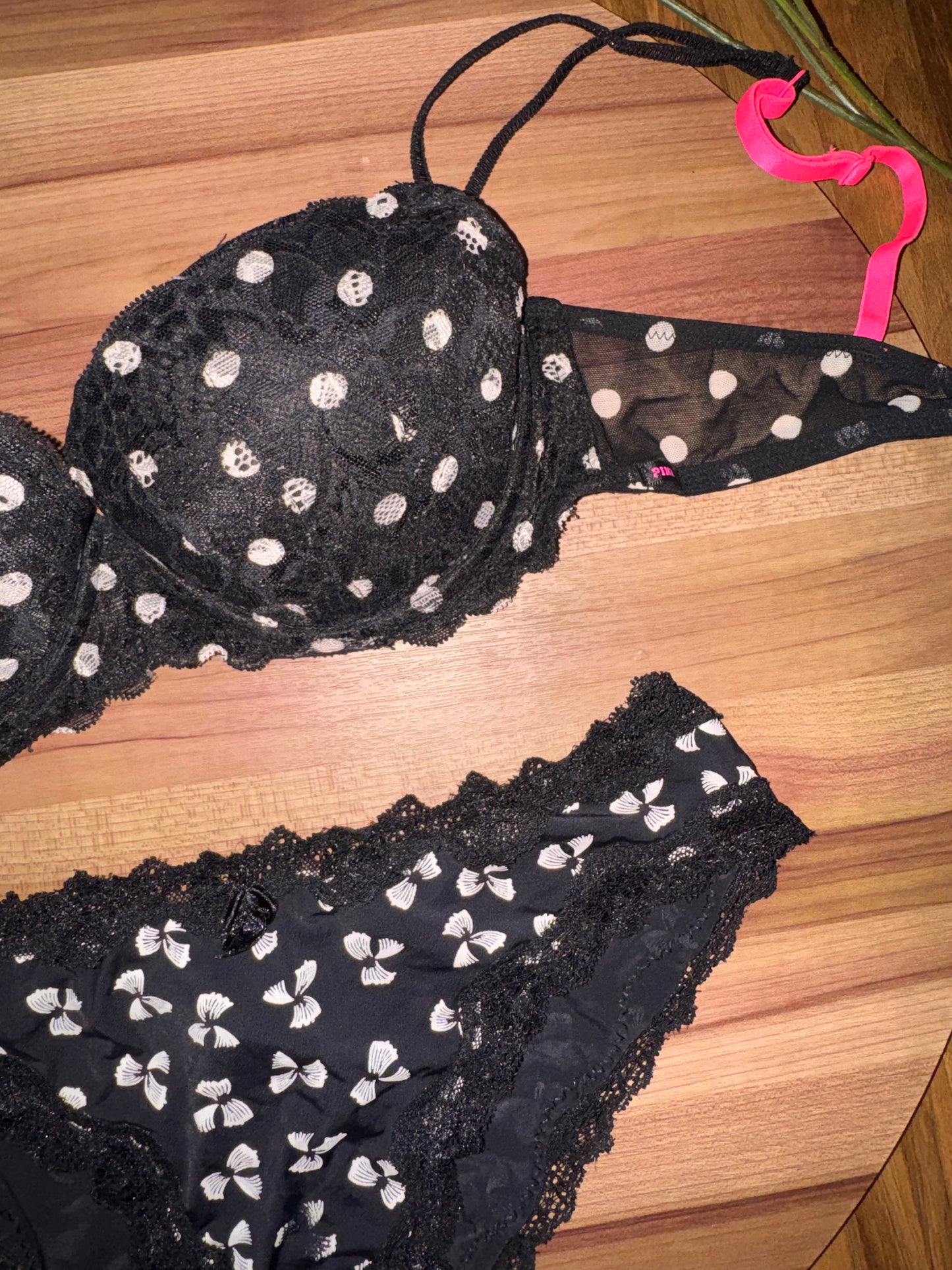 34B pink
