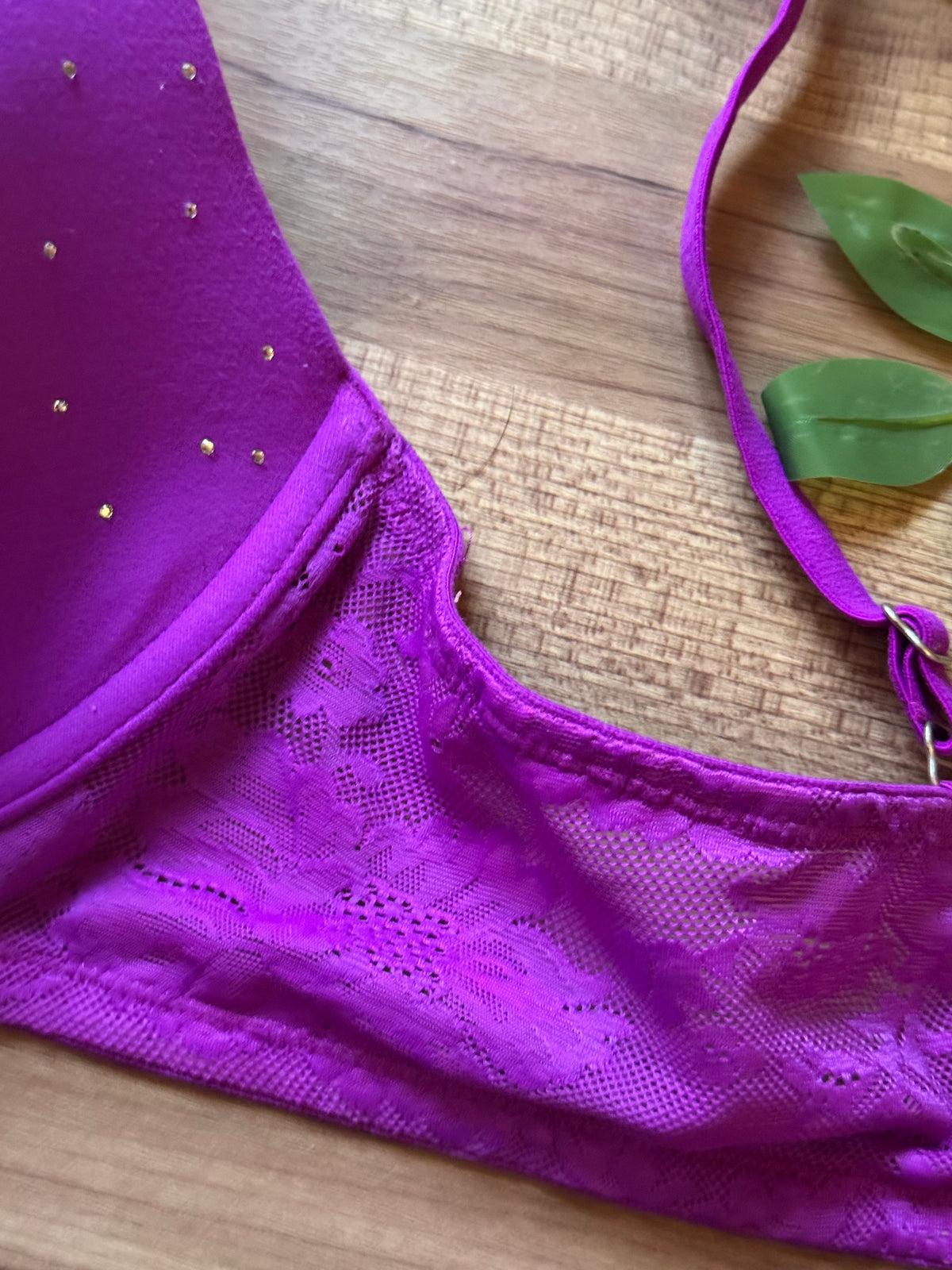 Vs 36D