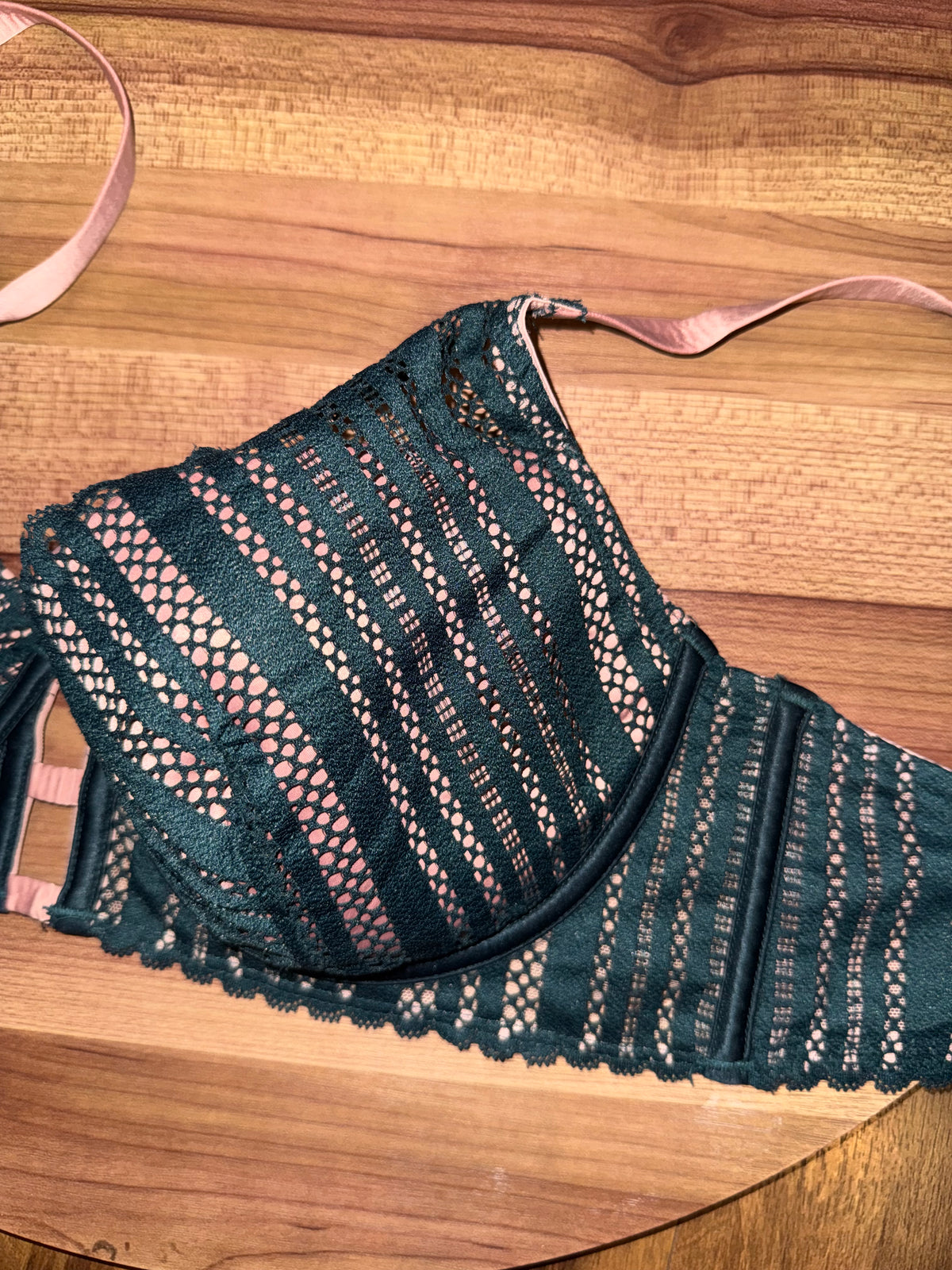 Vs bra 32dd