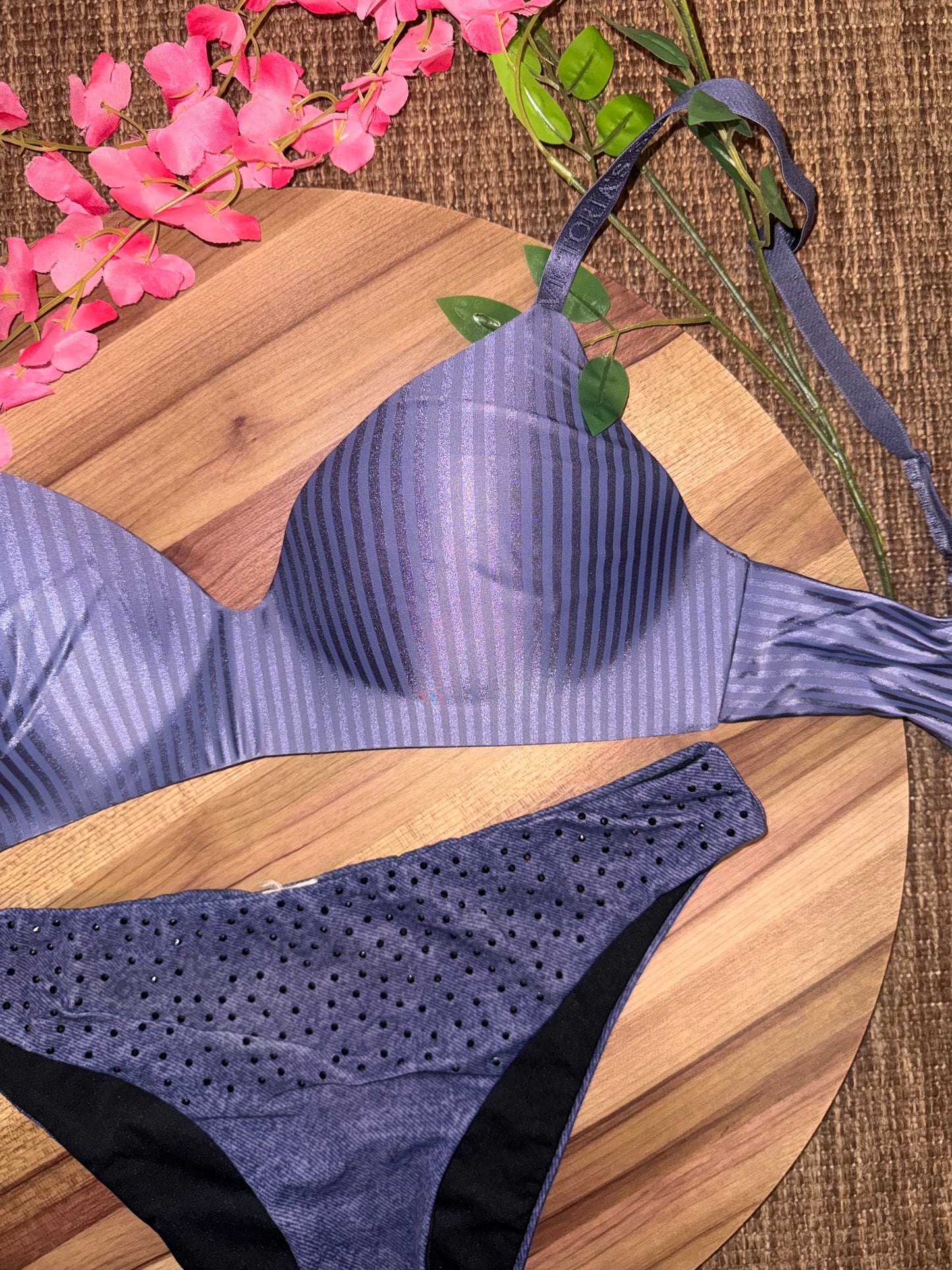 VS 34D