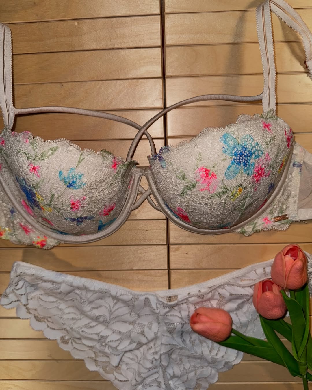 VS 32DD
