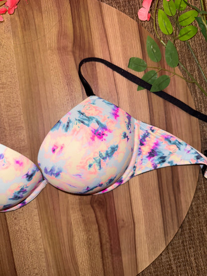 VS PINK 36B