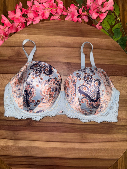 VS 34DD
