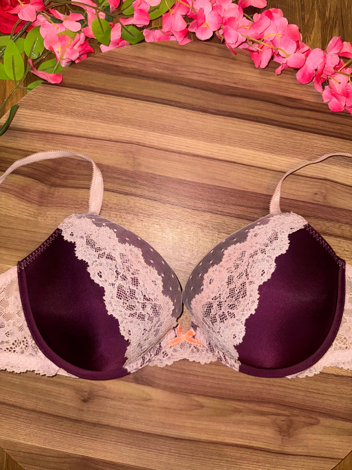 VS 34DD