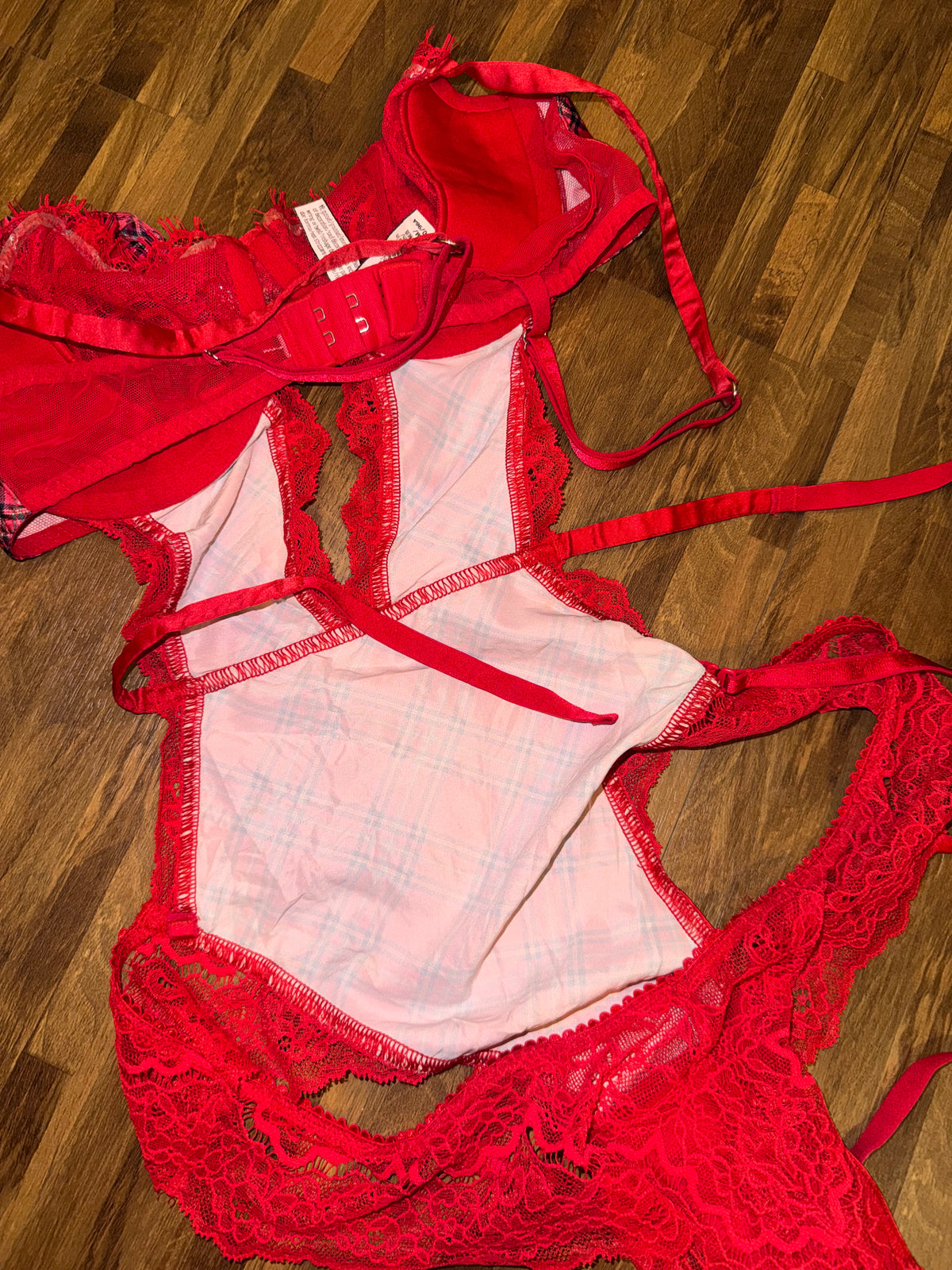 VS lingerie medium