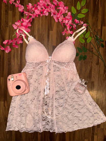 Medium lingerie with thong